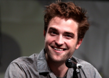 Robert Pattinson