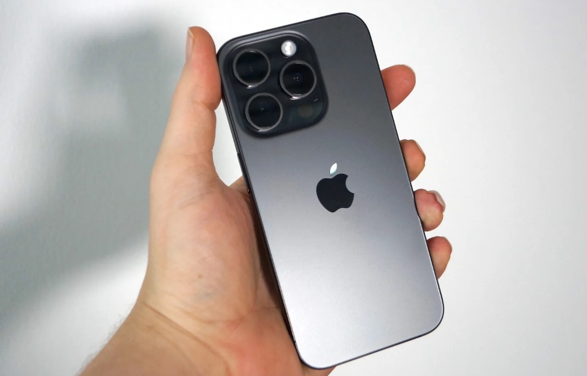 iPhone 15 Pro