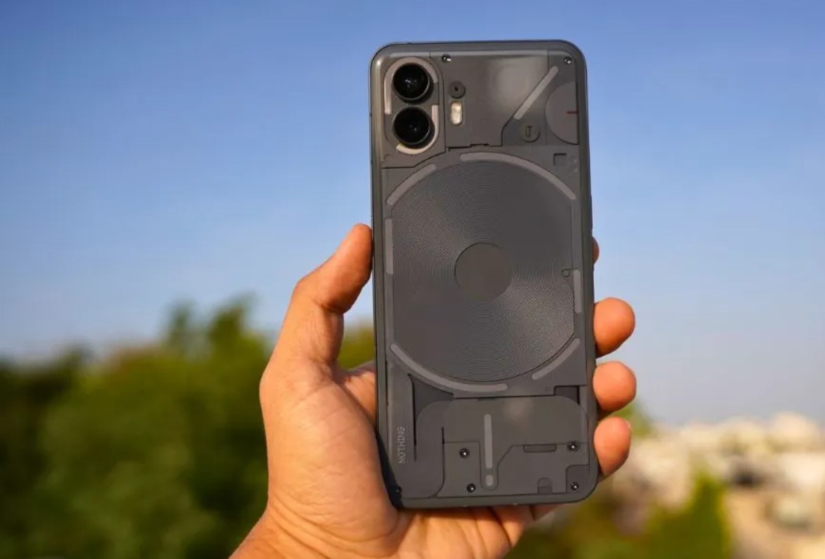 Nothing Phone 3 Arcanine Pokémon teaser