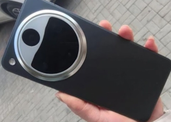 OPPO Find X8 Ultra smartphone render