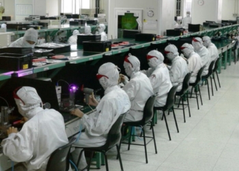 iPhone assembly line in India