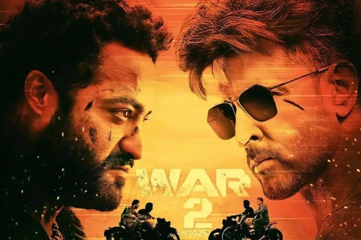 war 2 movie poster hrithik roshan jr ntr 2025